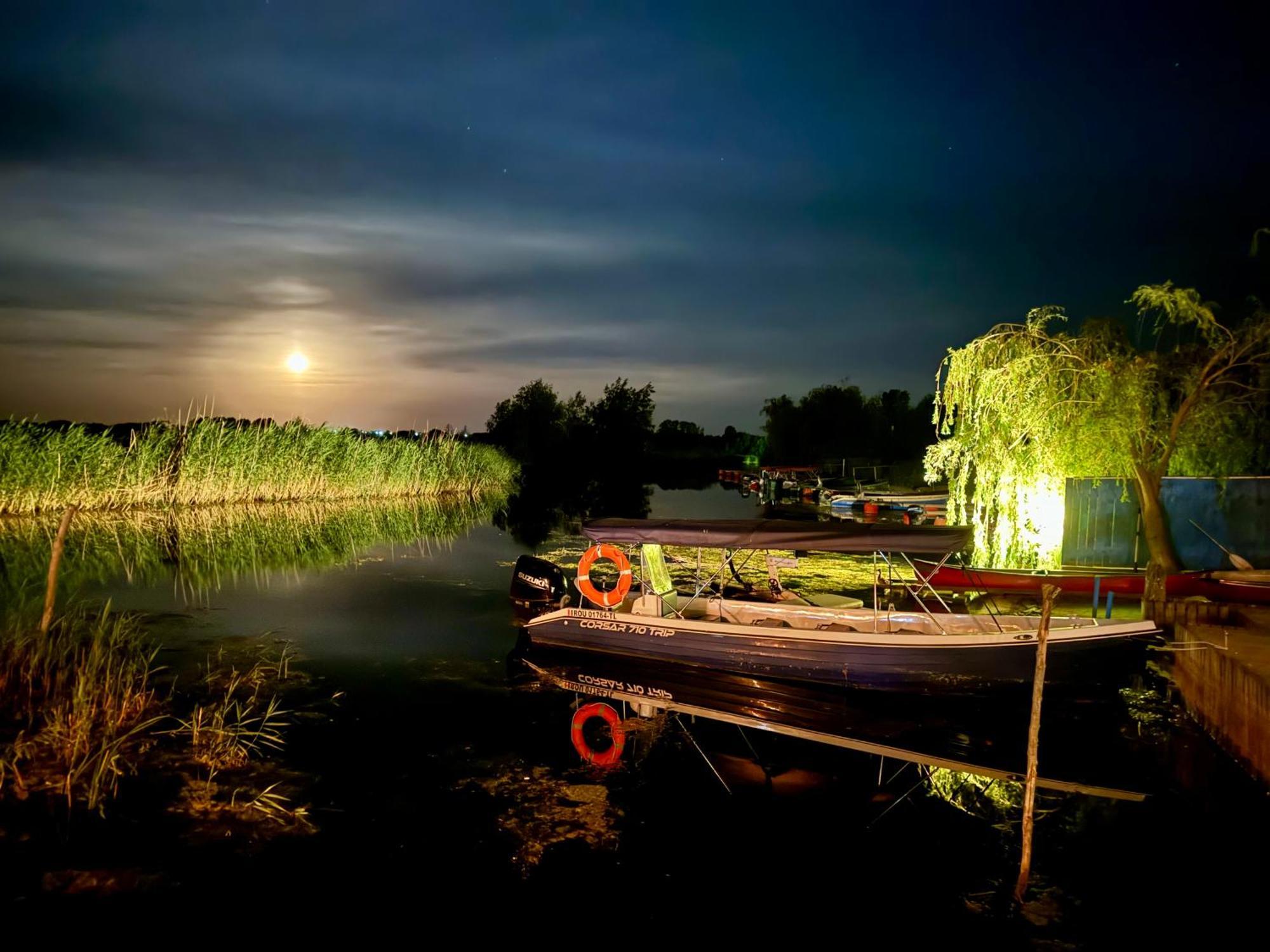 Nena Art Resort Dunavăţu de Jos Buitenkant foto